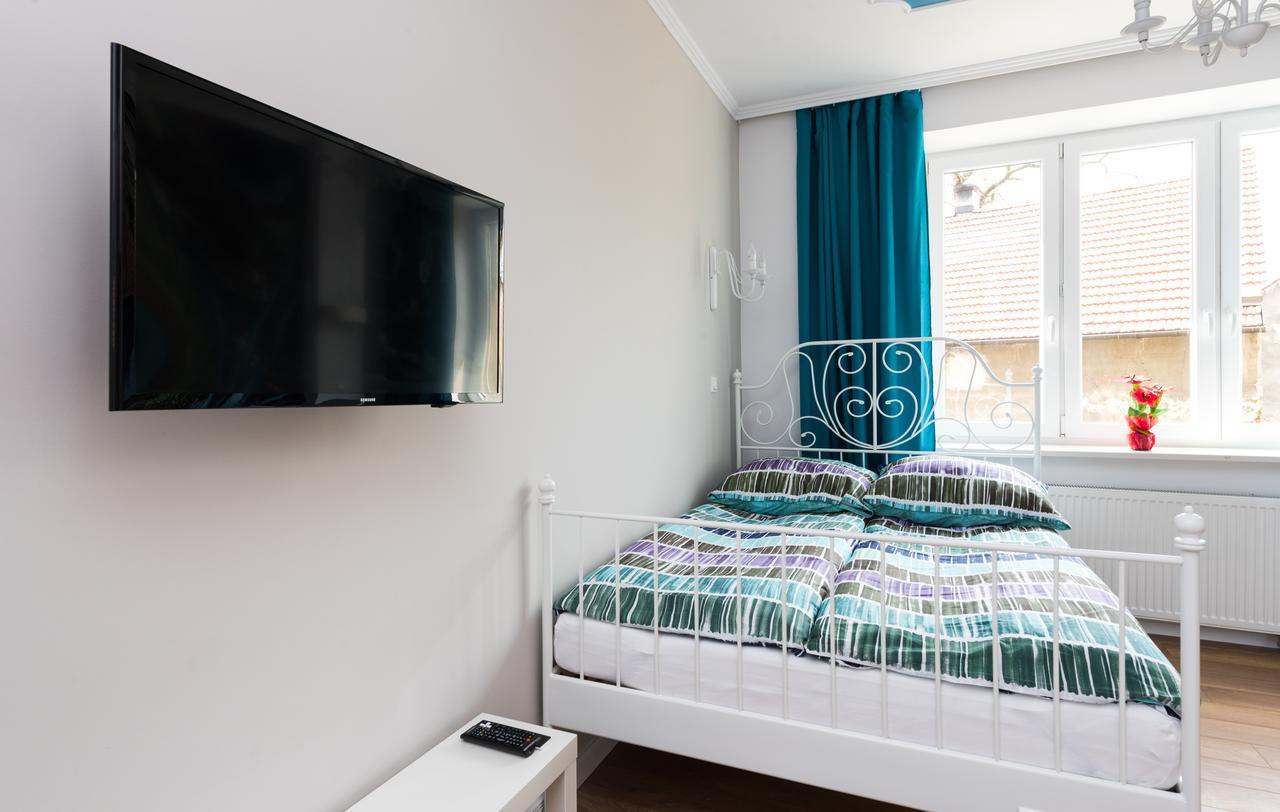 Cracow Rent Apartments - Spacious Apartments For 2-7 People In Quiet Area - Kolberga Street Nr 3 - 10 Min To Main Square By Foot คราคูฟ ภายนอก รูปภาพ