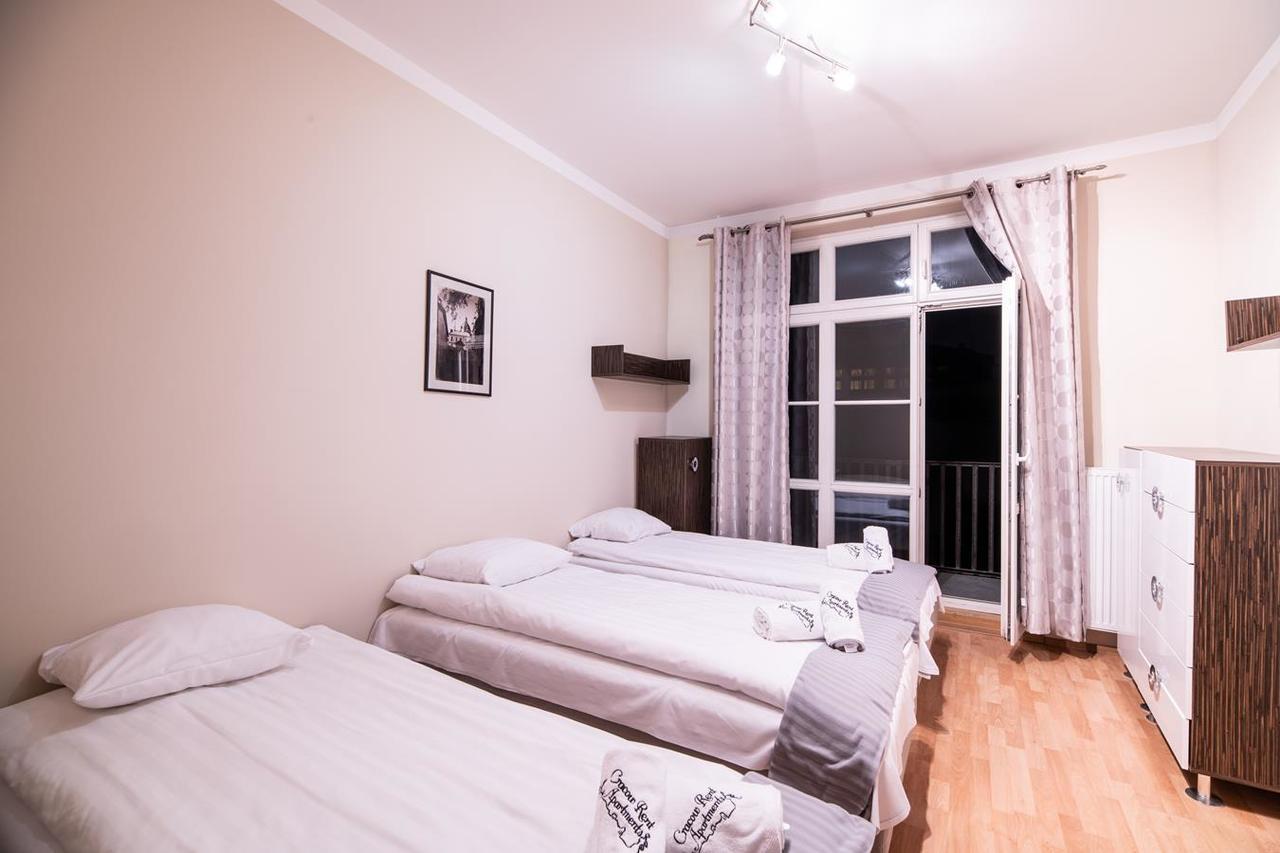 Cracow Rent Apartments - Spacious Apartments For 2-7 People In Quiet Area - Kolberga Street Nr 3 - 10 Min To Main Square By Foot คราคูฟ ภายนอก รูปภาพ