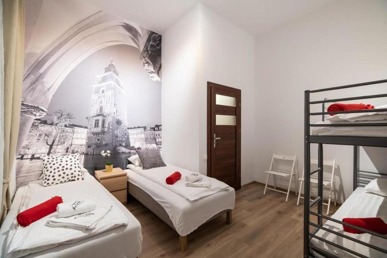 Cracow Rent Apartments - Spacious Apartments For 2-7 People In Quiet Area - Kolberga Street Nr 3 - 10 Min To Main Square By Foot คราคูฟ ภายนอก รูปภาพ